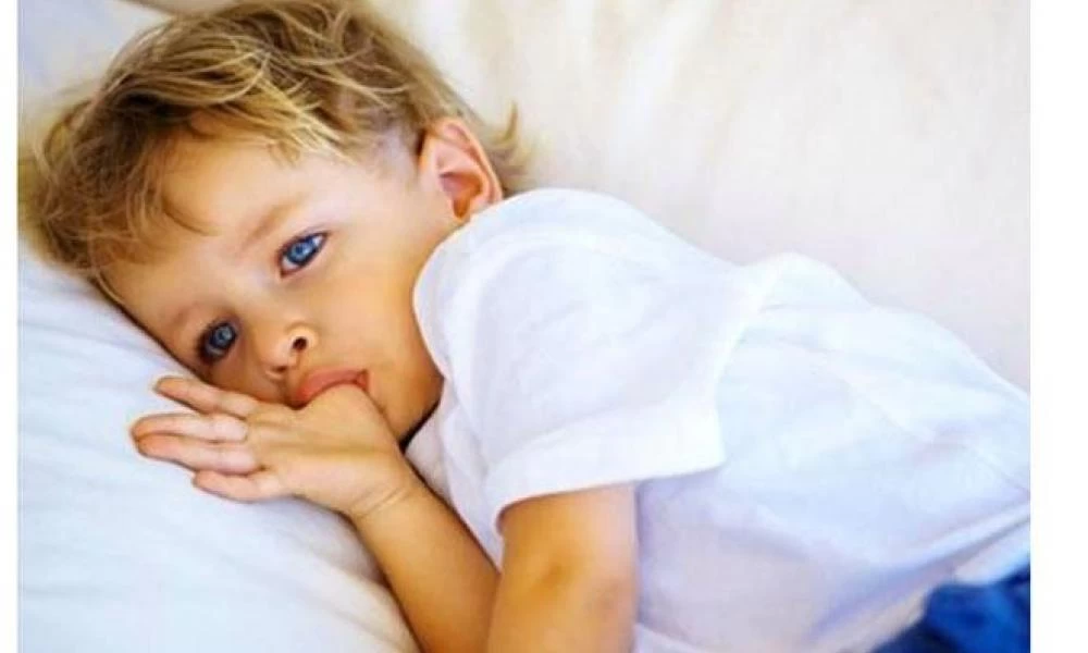 5 τρόποι για να σταματήσει το παιδί να πιπιλάει το δάχτυλο του